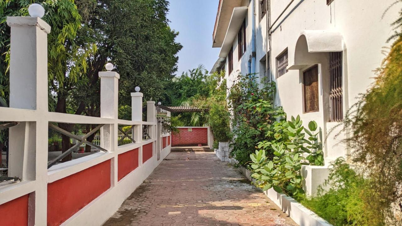 Headquarter Khajuraho Pansiyon Dış mekan fotoğraf