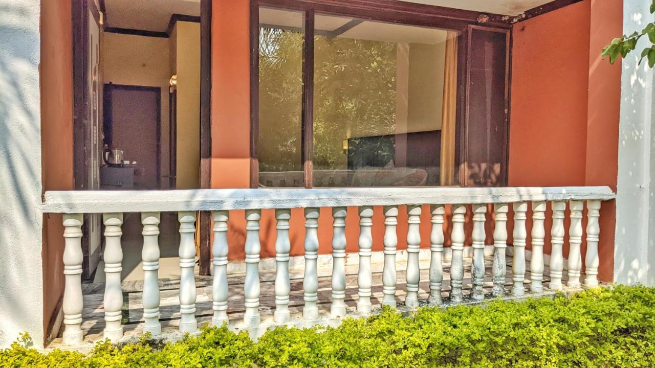 Headquarter Khajuraho Pansiyon Dış mekan fotoğraf
