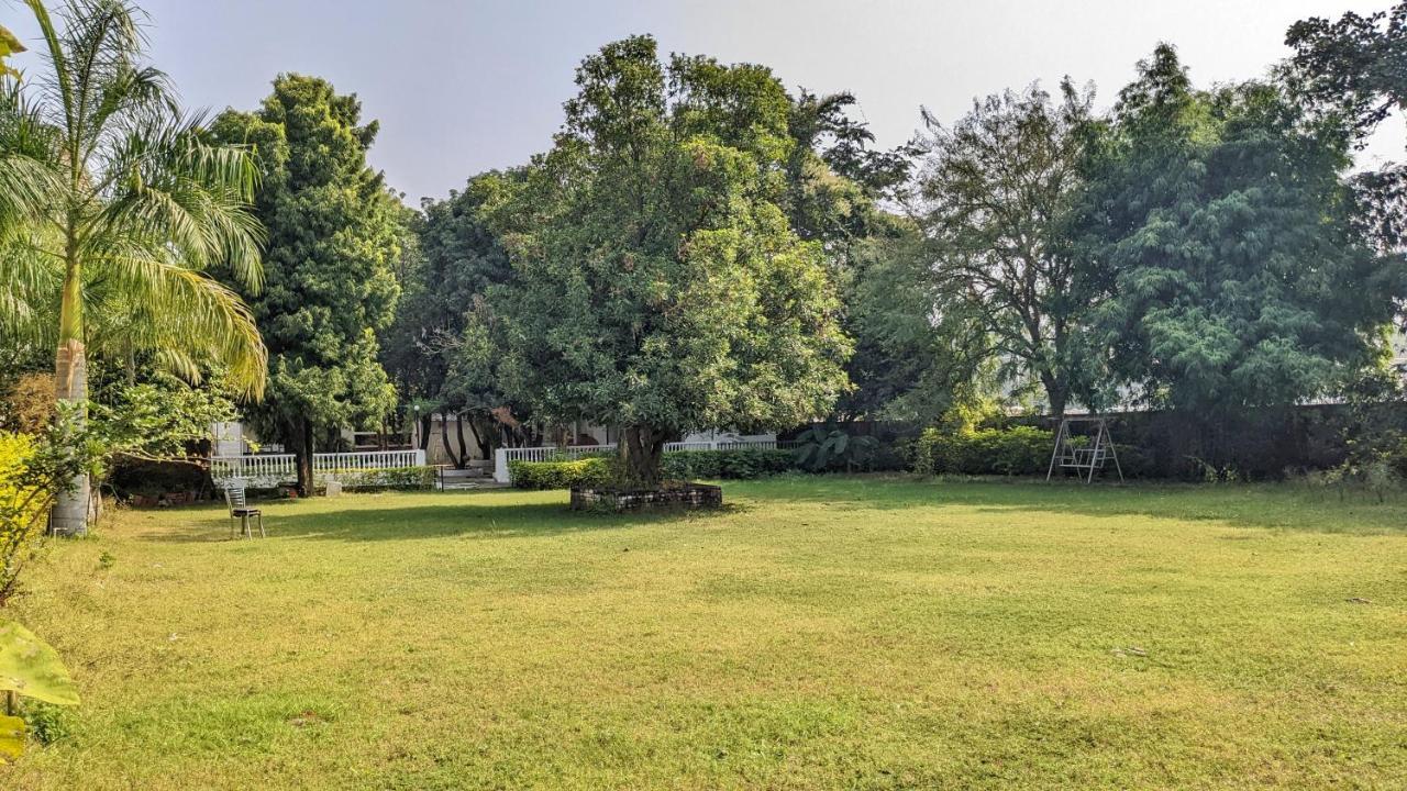 Headquarter Khajuraho Pansiyon Dış mekan fotoğraf